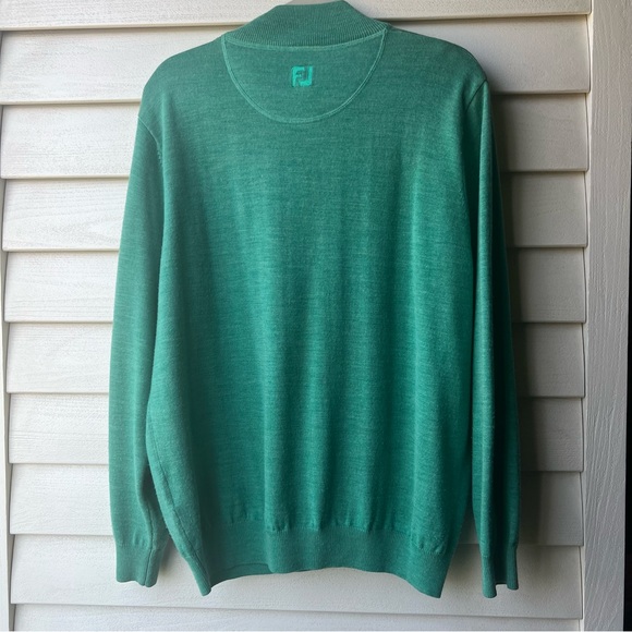 Footjoy 1/4 zip pullover - Picture 5 of 6